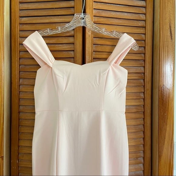 NEW Likely Bartolli Off Shoulder Pink Gown Dress - Picture 4 of 9